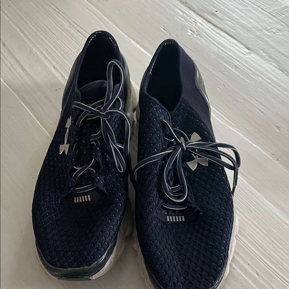 Under Armour Men's Navy Running Shoes